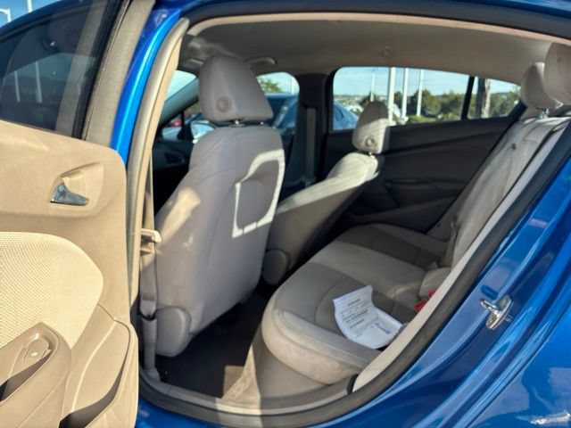 Used 2017 Chevrolet Cruze LT w/ Convenience Package FWD image 23