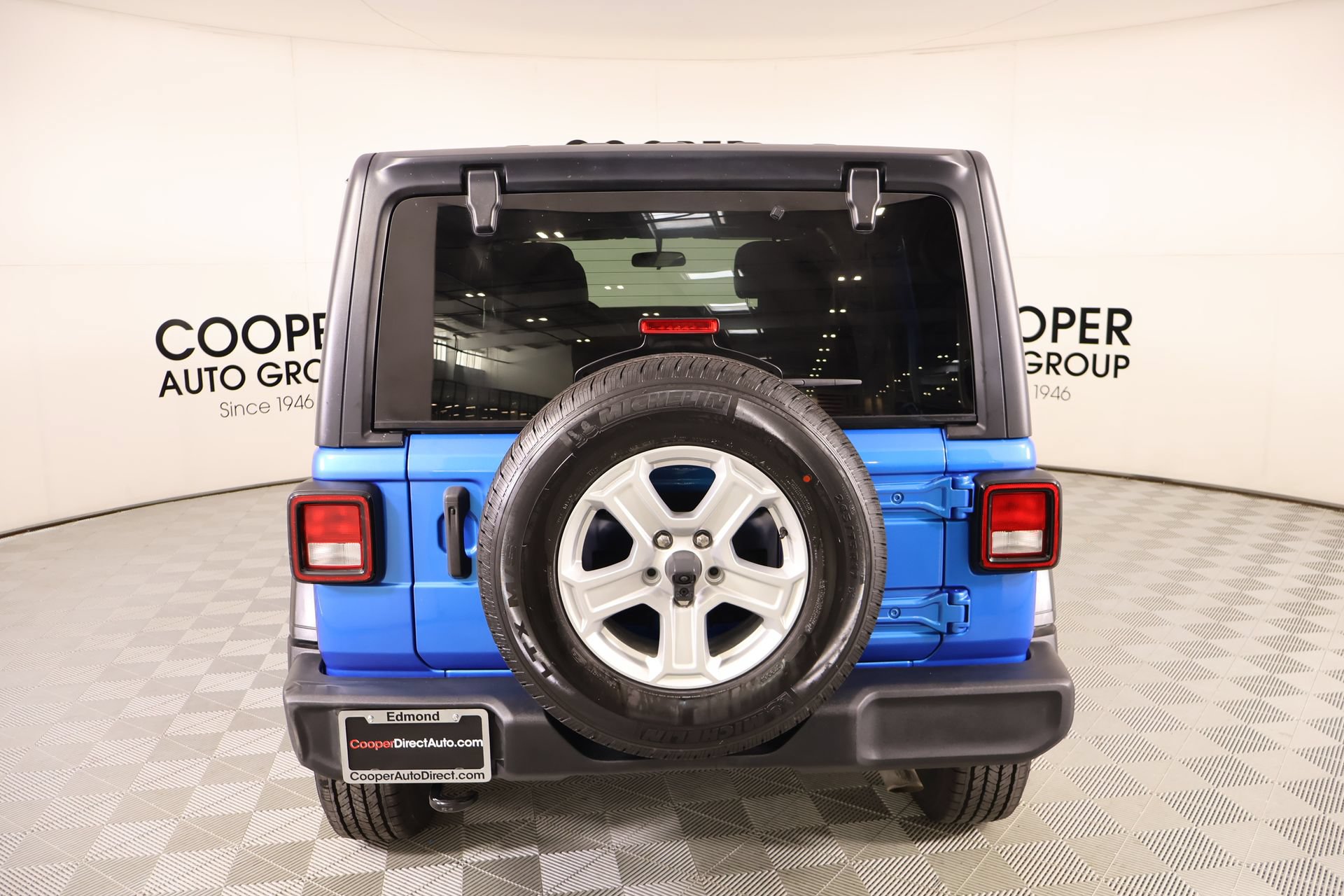 Used 2023 Jeep Wrangler Unlimited Sport AWD/4WD image 21