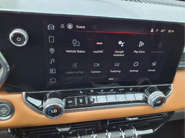 New 2026 GMC Canyon AT4 AWD/4WD image 3