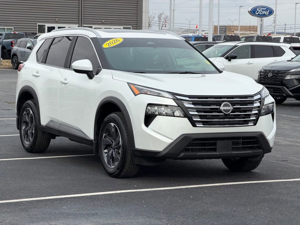 Used 2026 Nissan Rogue SV w/ SV Premium Package image 2