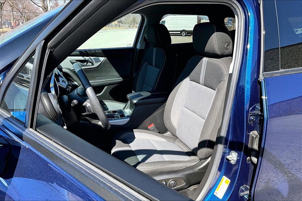 Used 2023 Chevrolet Blazer LT w/ Convenience Package image 23