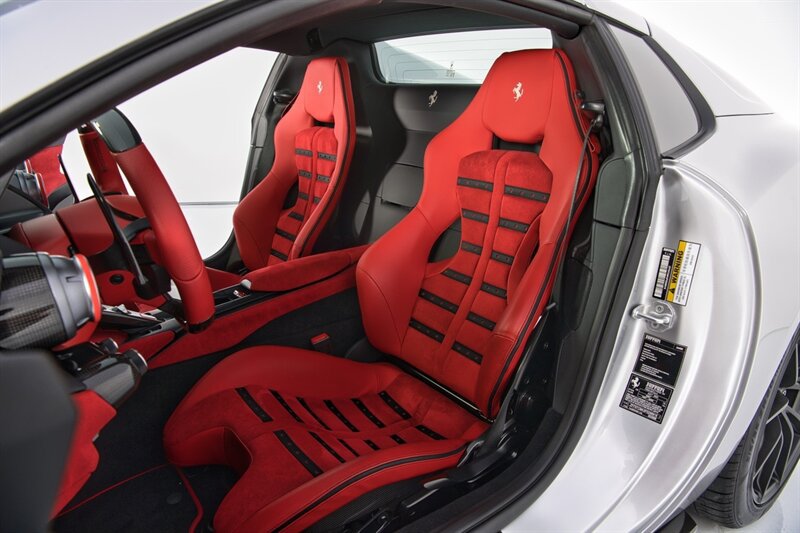 Used 2023 Ferrari 812 GTS RWD image 22