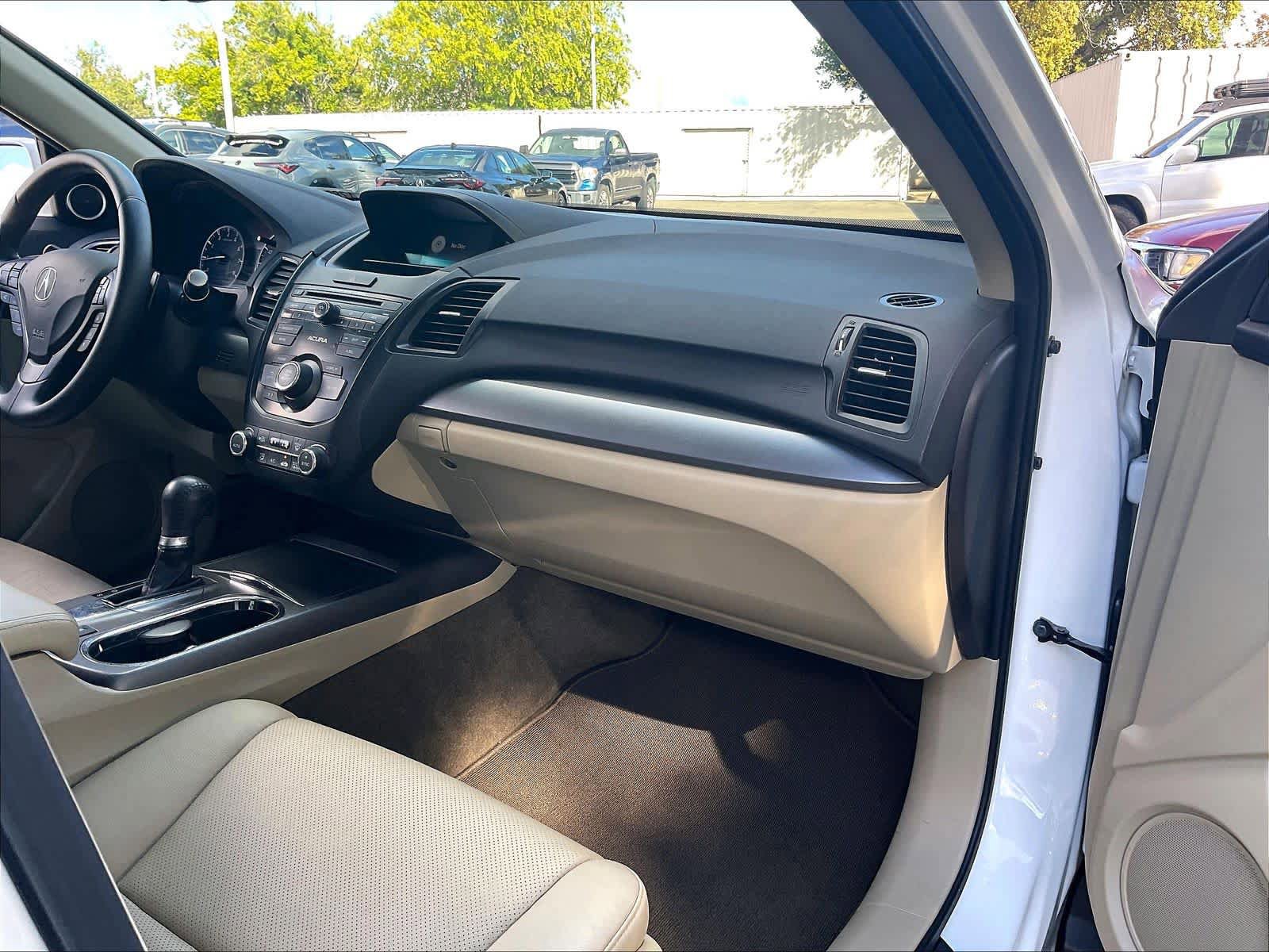 Used 2015 Acura RDX AWD image 17