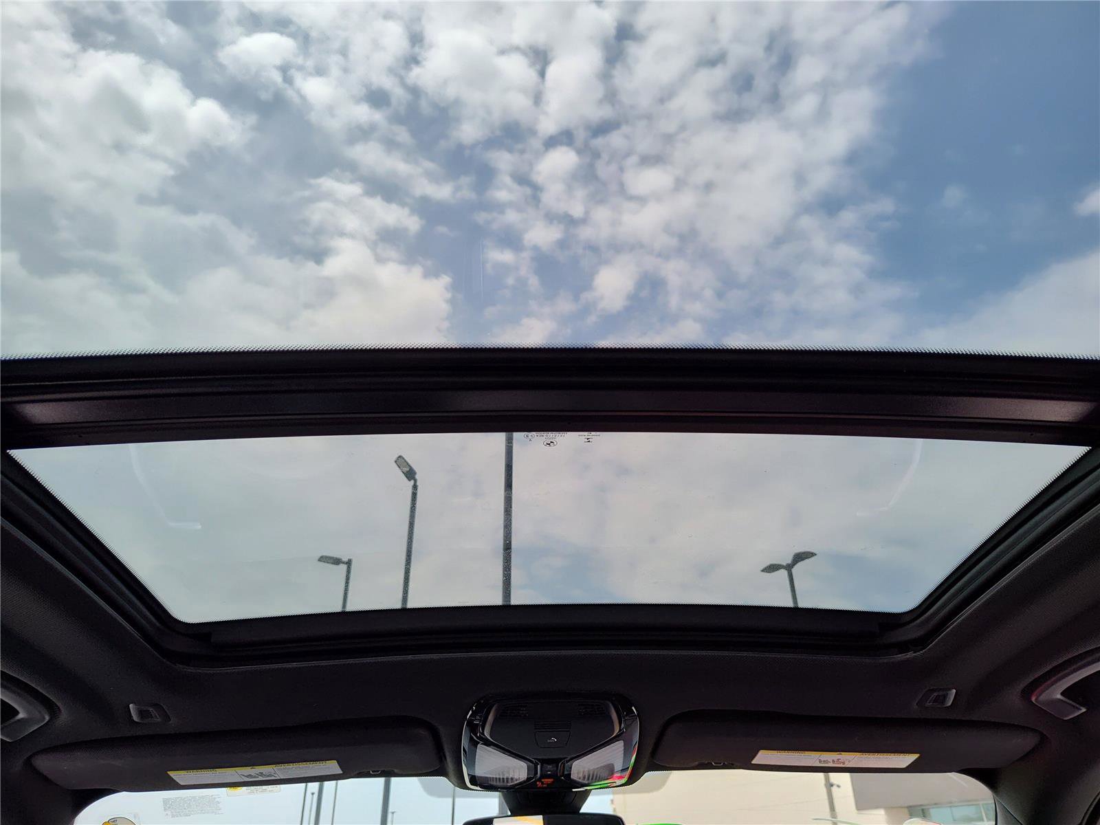 Used 2019 BMW X5 xDrive40i w/ Premium Package 2 image 24