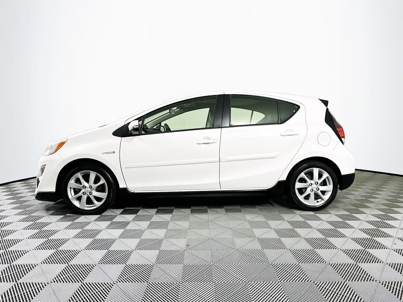 Used 2017 Toyota Prius C Four image 16