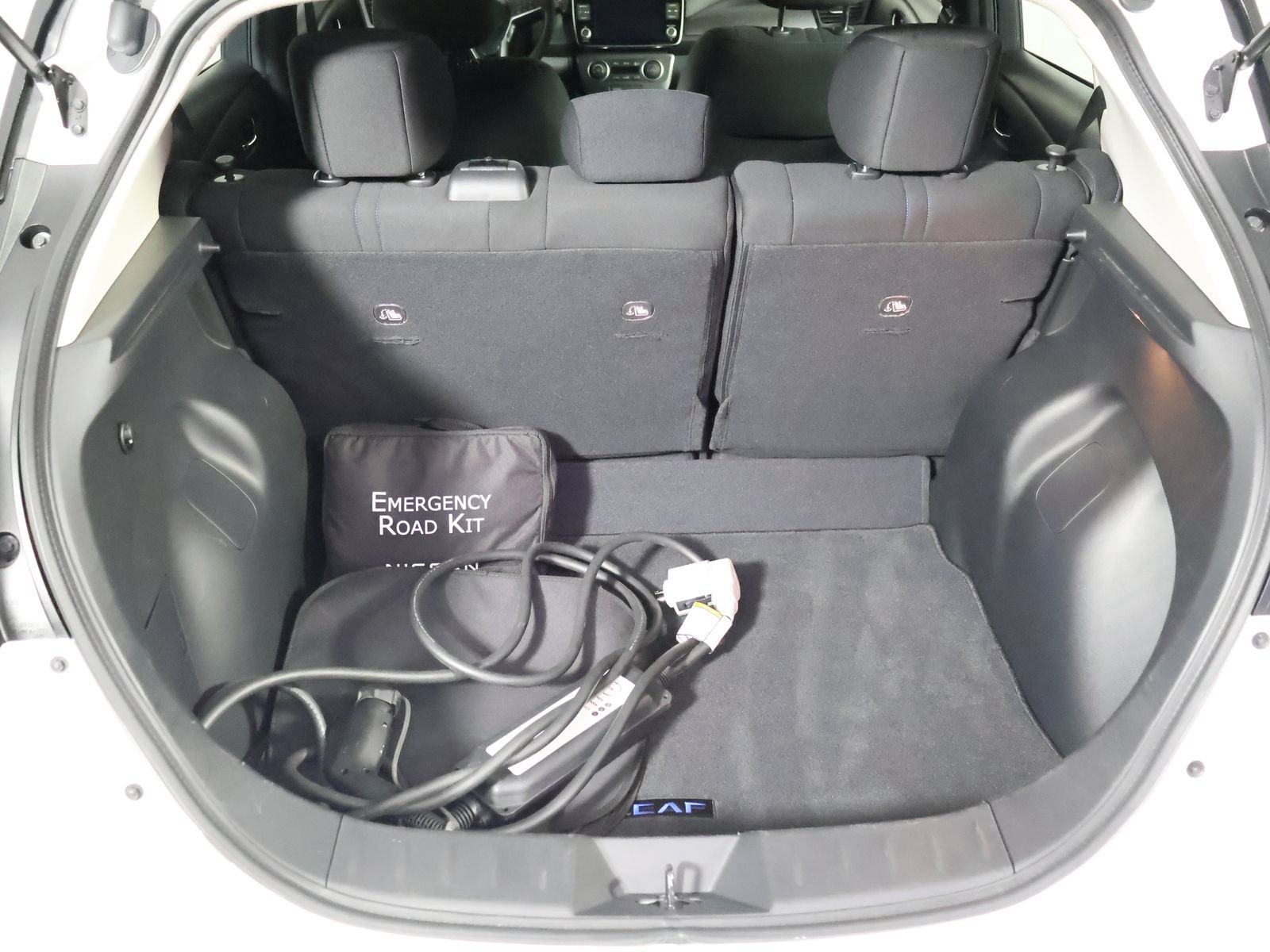 Used 2025 Nissan Leaf S FWD image 11