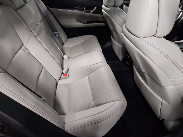 Used 2013 Lexus GS 350 w/ Luxury Pkg RWD image 21