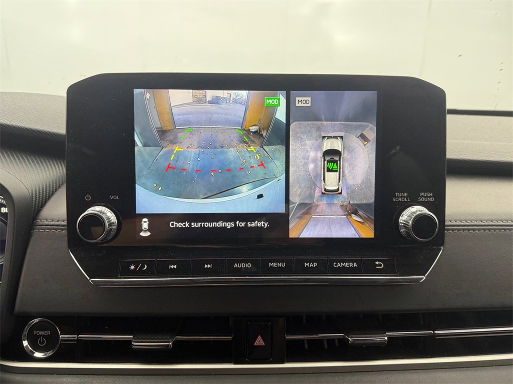 Used 2024 Mitsubishi Outlander 4WD Plug-In Hybrid image 18