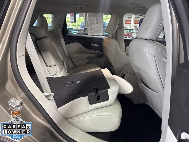 Used 2020 Jeep Cherokee Limited AWD/4WD image 43