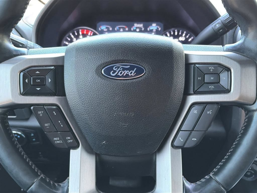 Used 2020 Ford F350 Platinum w/ FX4 Off-Road Package AWD/4WD image 18