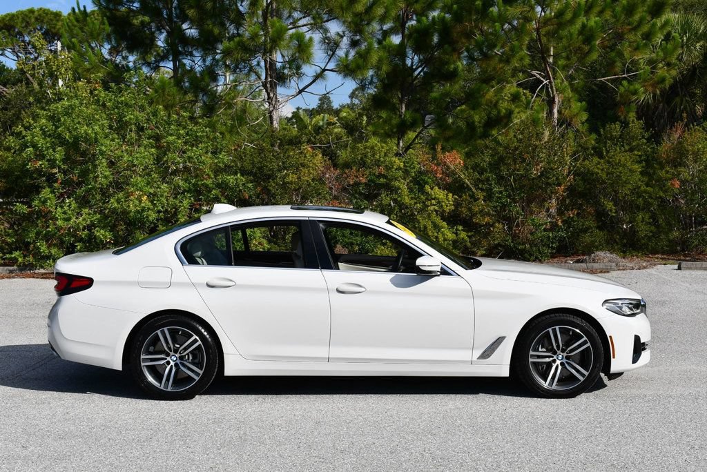 Used 2021 BMW 540i xDrive w/ Premium Package AWD/4WD image 32