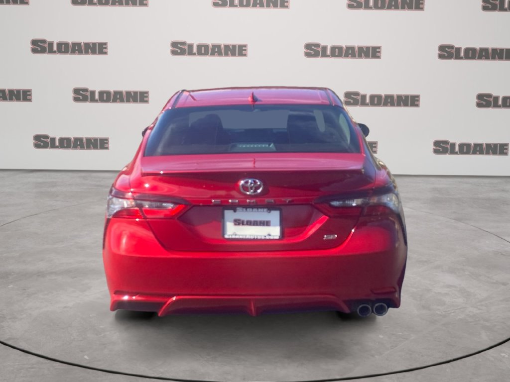 Used 2021 Toyota Camry SE FWD image 4