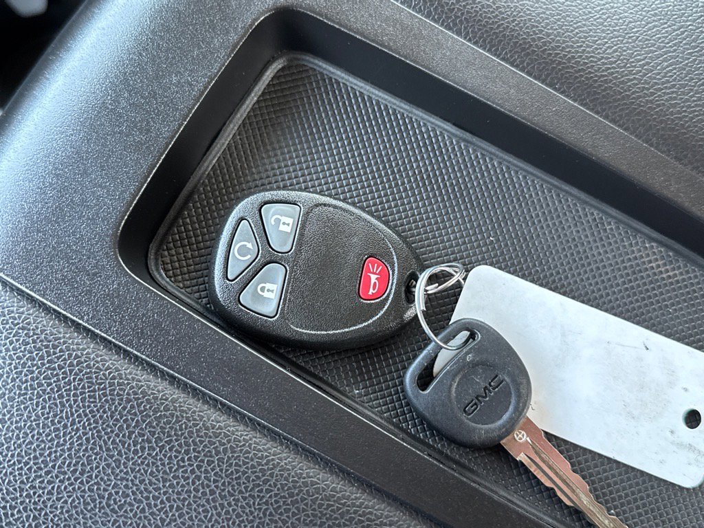 Used 2014 GMC Sierra 3500 SLT image 18