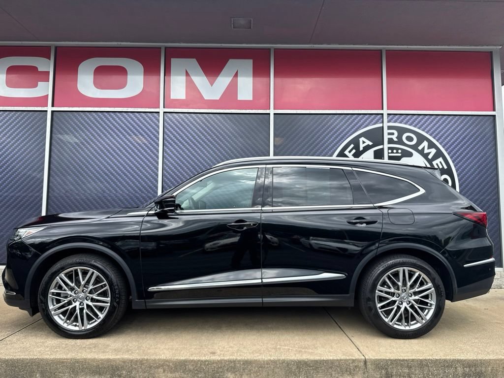 Used 2023 Acura MDX SH-AWD w/ Advance Package image 15