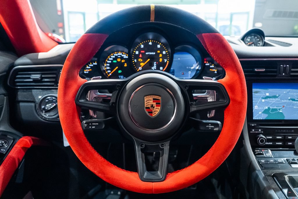 Used 2018 Porsche 911 GT2 RS RWD image 5