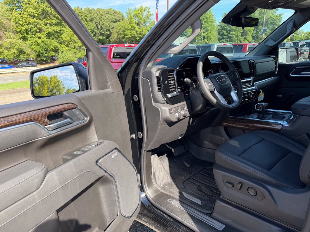 New 2026 GMC Sierra 1500 Elevation w/ Elevation Premium Package AWD/4WD image 19