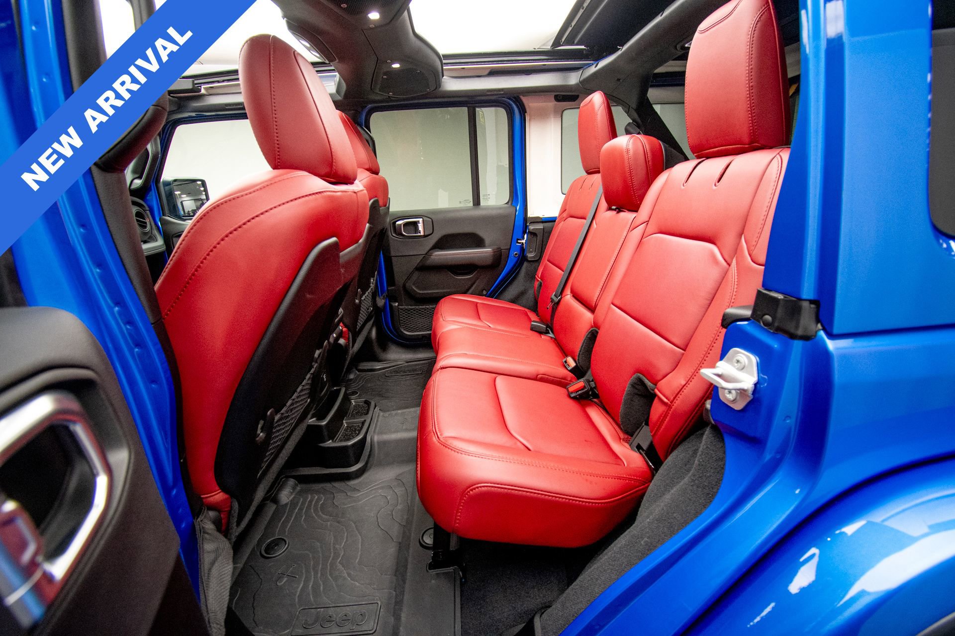 Used 2024 Jeep Wrangler Unlimited Rubicon 392 AWD/4WD image 22