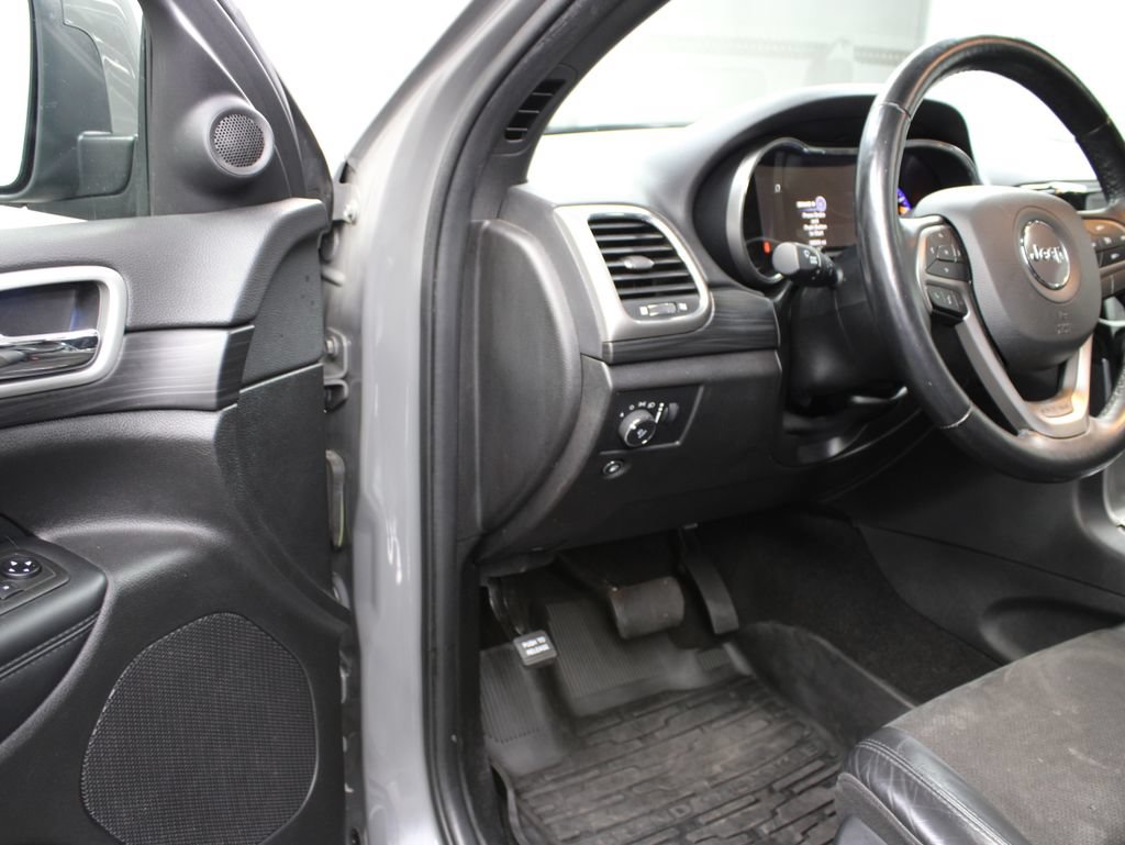 Used 2021 Jeep Grand Cherokee Altitude AWD/4WD image 50