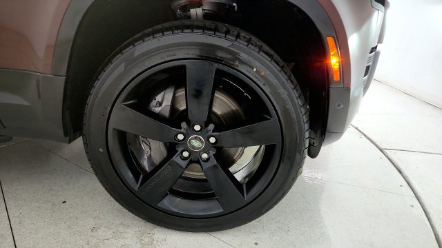 Used 2023 Land Rover Defender 130 First Edition AWD/4WD image 91