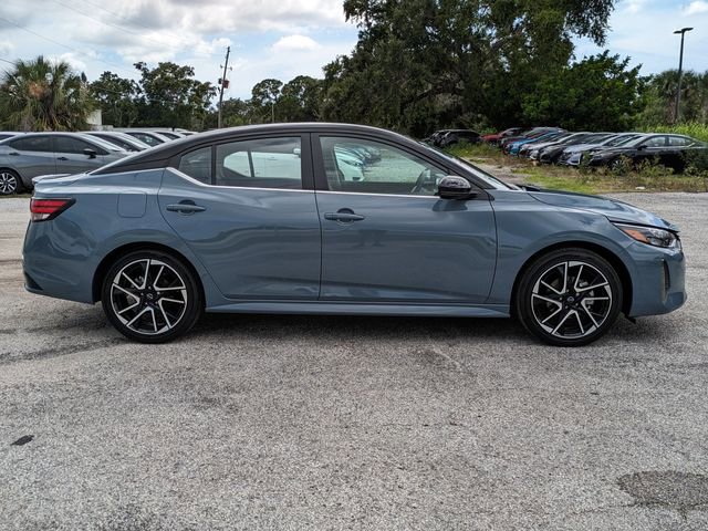 New 2025 Nissan Sentra SR w/ SR Premium Package image 4