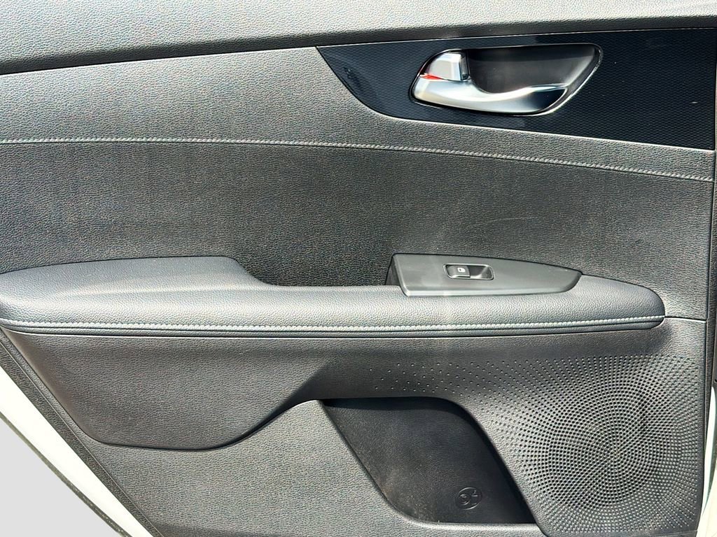 Used 2023 Kia Forte GT-Line w/ GT-Line Premium Package image 26