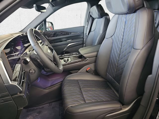 Used 2026 Cadillac Escalade IQ Sport 1 w/ LPO, Floor Liner Package AWD/4WD image 18