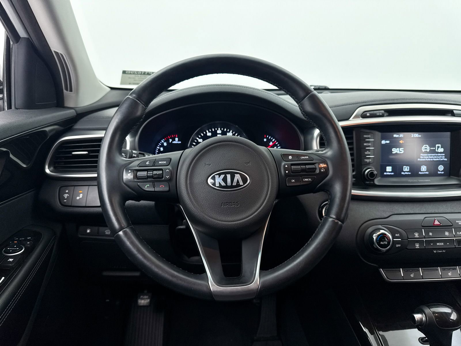 Used 2018 Kia Sorento EX image 35