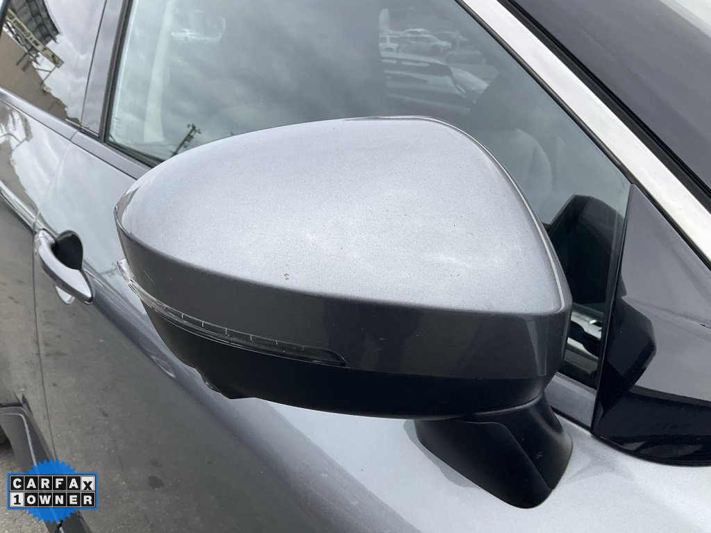 Used 2021 Nissan Rogue SV image 79