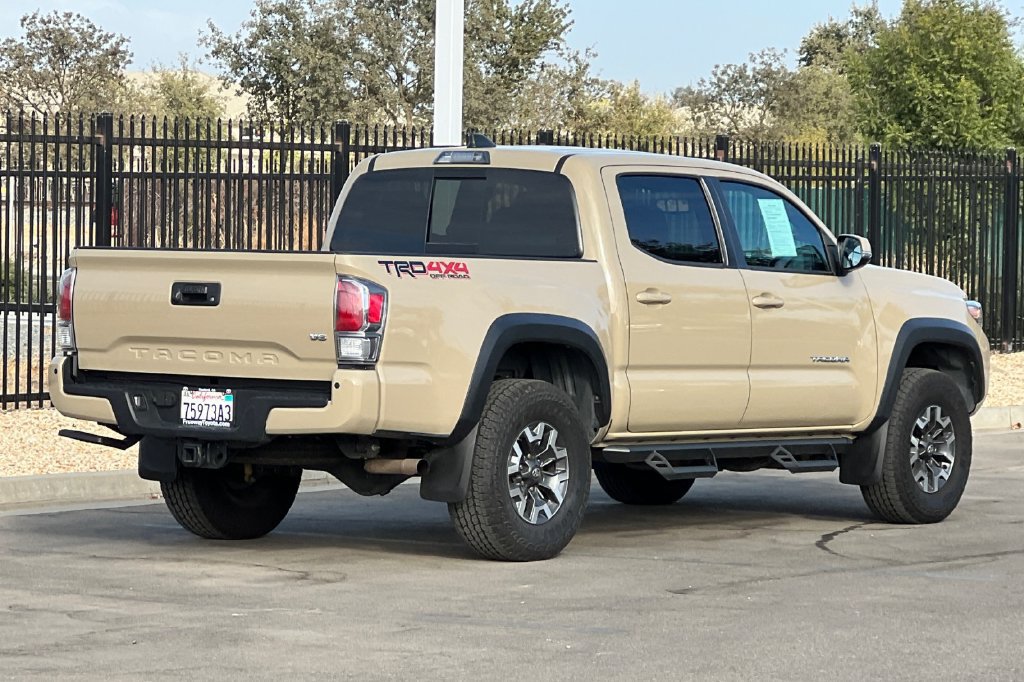 Certified 2020 Toyota Tacoma TRD Off-Road w/ Technology Package AWD/4WD image 5