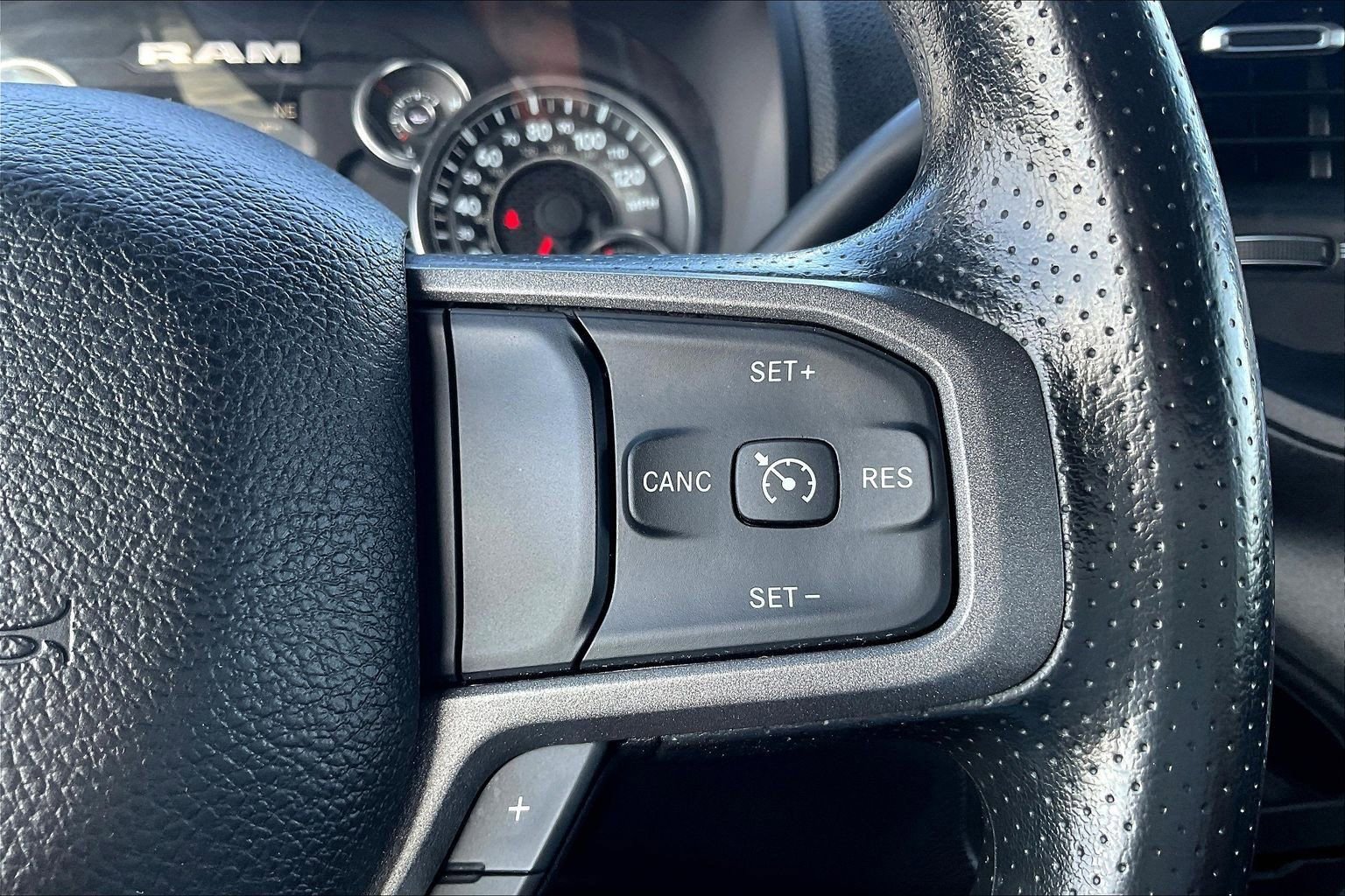 Used 2024 RAM 3500 Tradesman w/ Chrome Appearance Group image 21