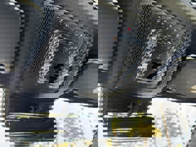 Used 2024 Mercedes-Benz GLB 35 AMG 4MATIC image 23