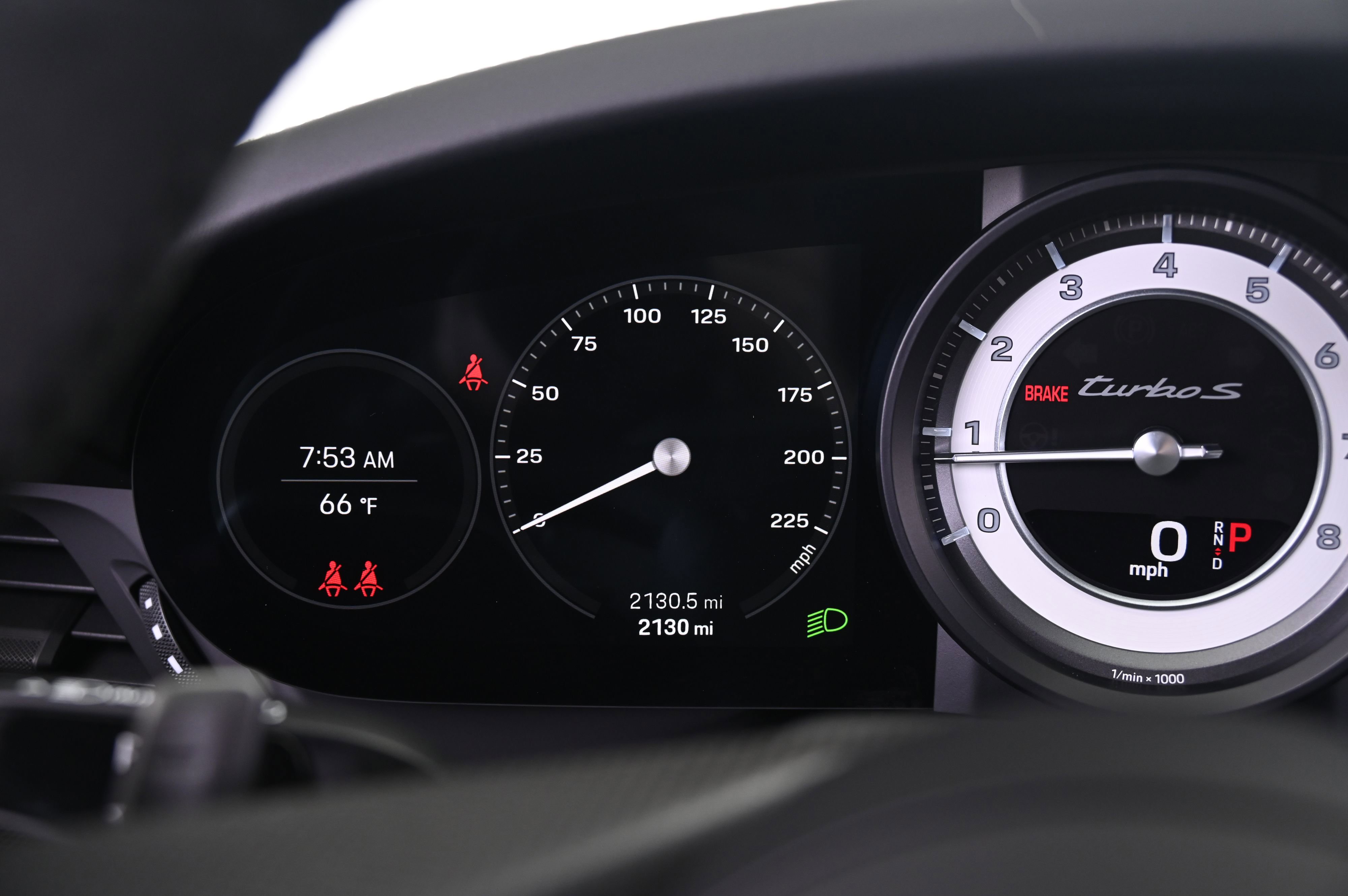 Certified 2025 Porsche 911 Turbo image 32