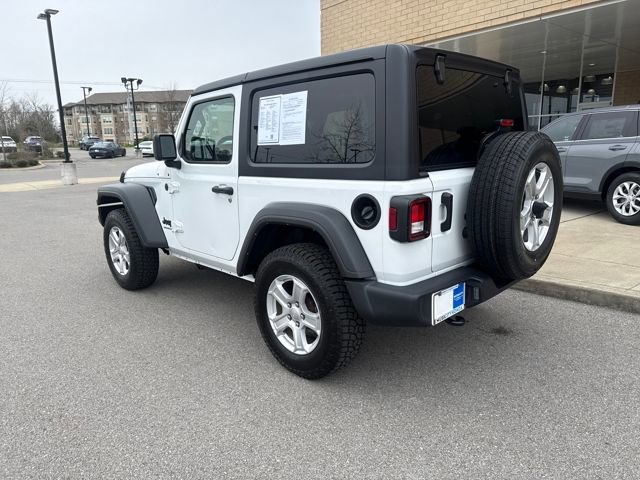 Used 2022 Jeep Wrangler Sport S image 2