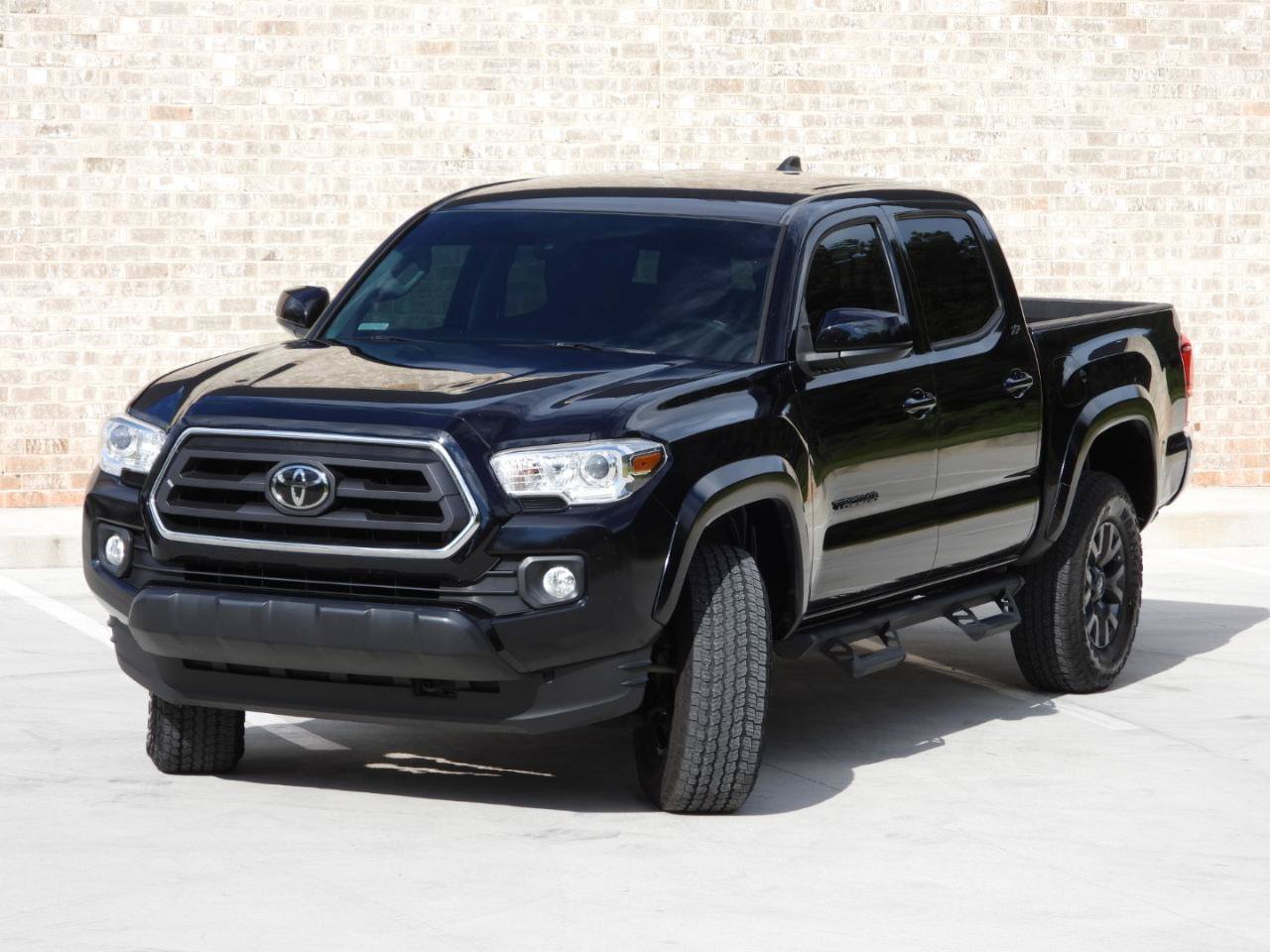 Used 2022 Toyota Tacoma SR5 RWD image 21