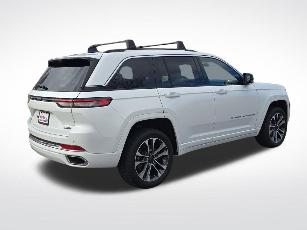 Used 2022 Jeep Grand Cherokee Overland w/ Advanced Protech Group III image 6