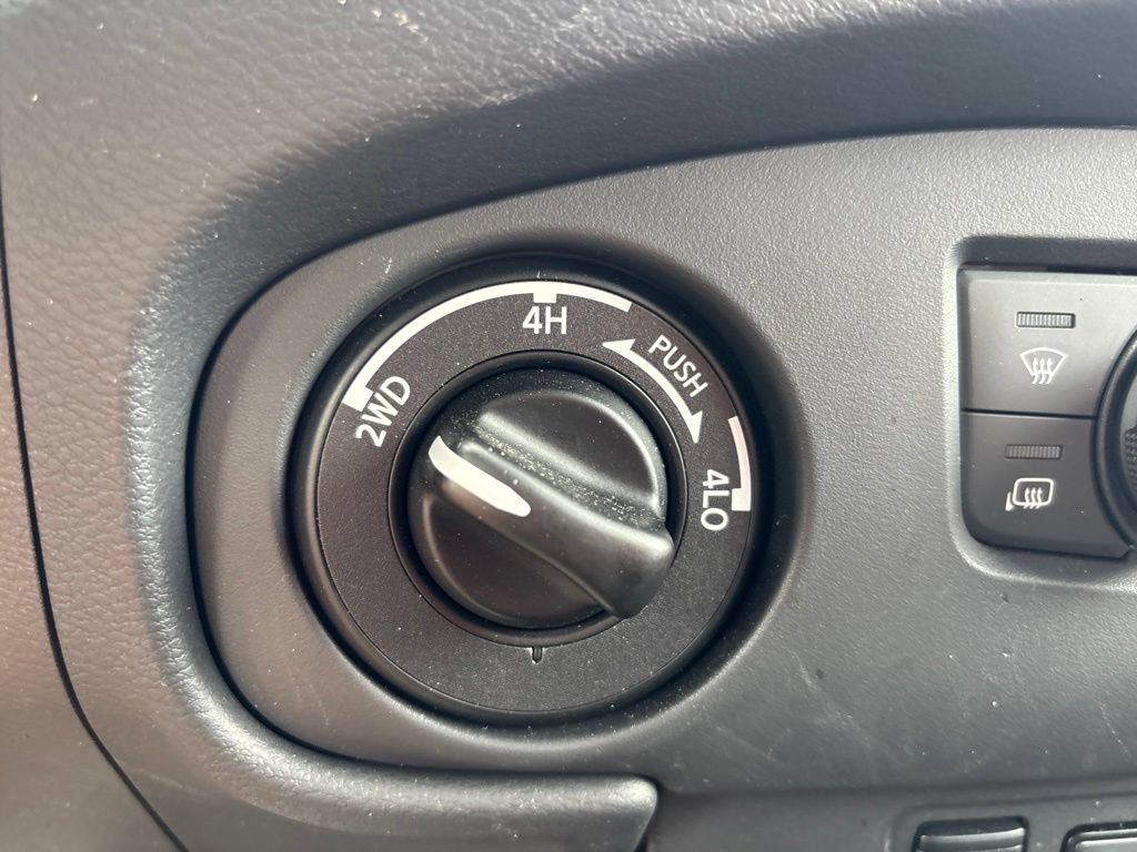 Certified 2024 Nissan Frontier PRO-4X w/ Pro Convenience Package AWD/4WD image 26