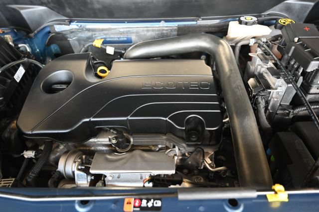 Used 2024 Chevrolet Equinox LT w/ LPO, Floor Liner Package AWD/4WD image 31