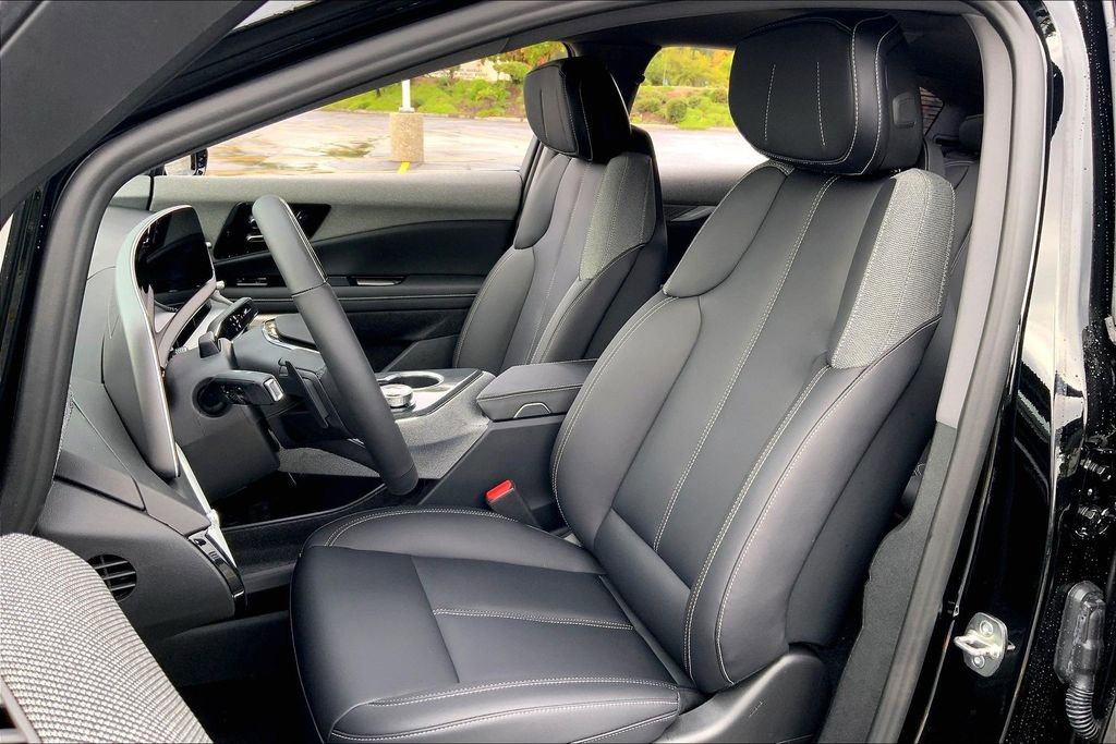 New 2026 Cadillac Optiq Luxury 1 RWD image 12