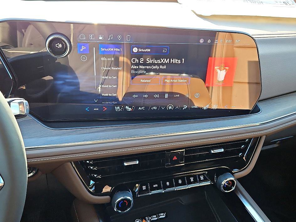 New 2026 Chevrolet Suburban High Country w/ Sun And Tow Package image 19