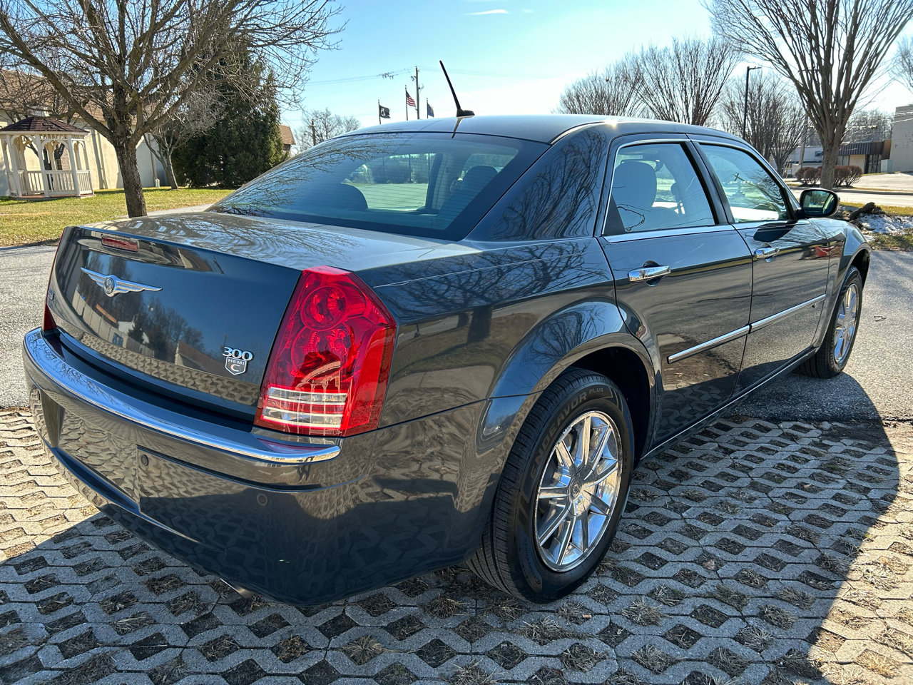 Used 2008 Chrysler 300 C image 5