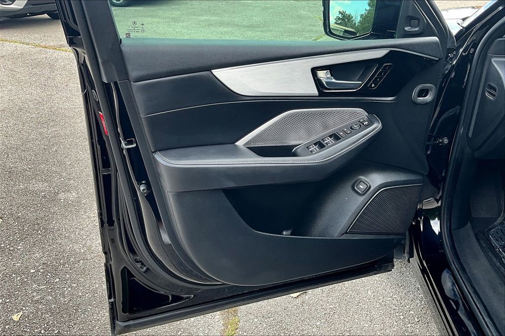 Used 2023 Acura MDX FWD w/ Technology Package image 25