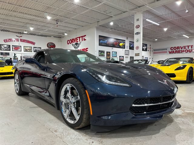 Used 2015 Chevrolet Corvette Stingray Coupe RWD image 5