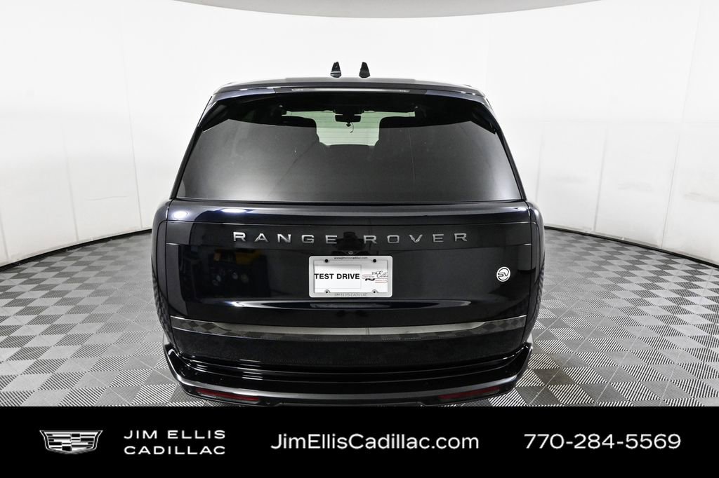 Used 2023 Land Rover Range Rover SV image 32