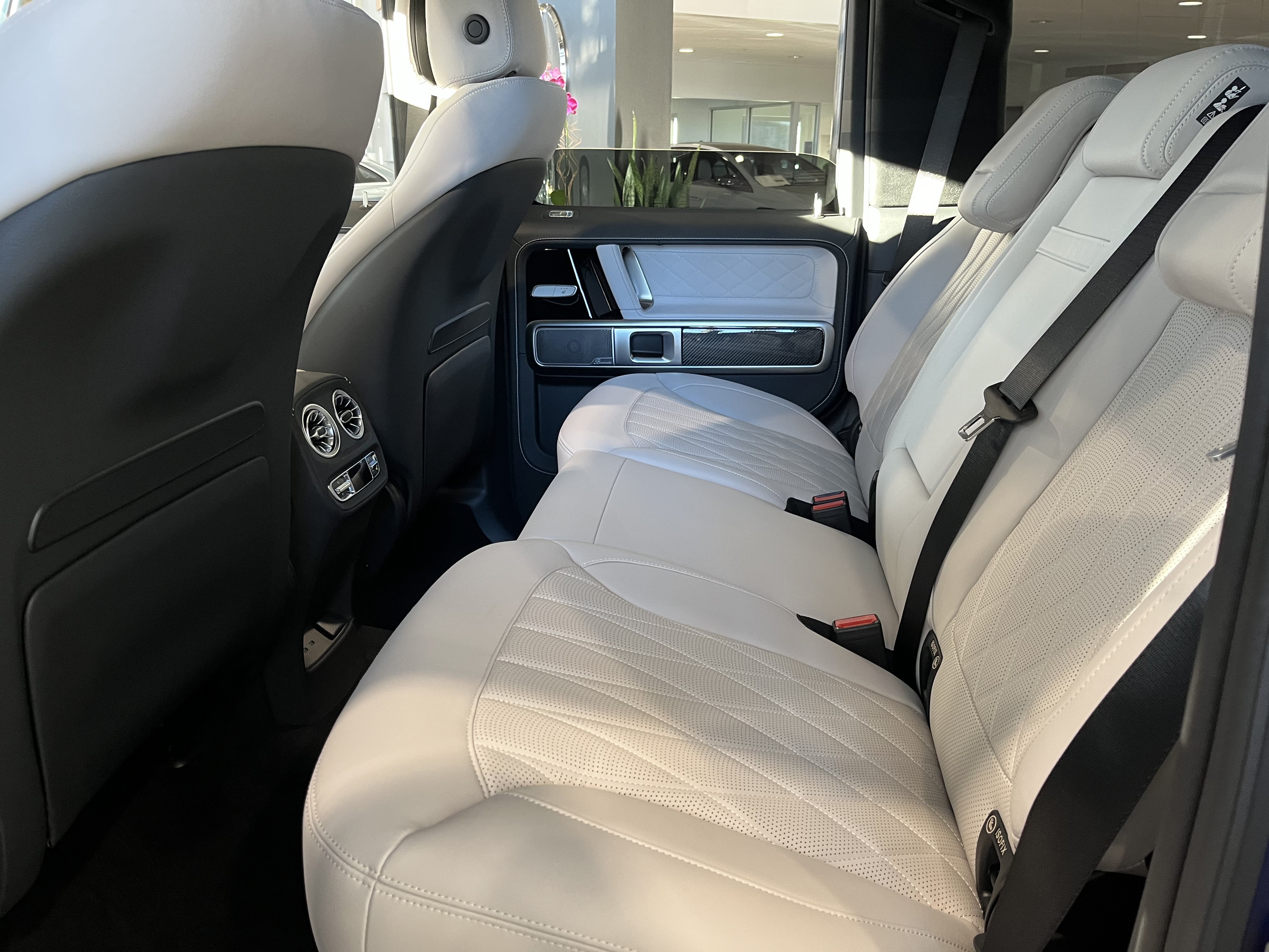 New 2027 Mercedes-Benz G 63 AMG 4MATIC image 12