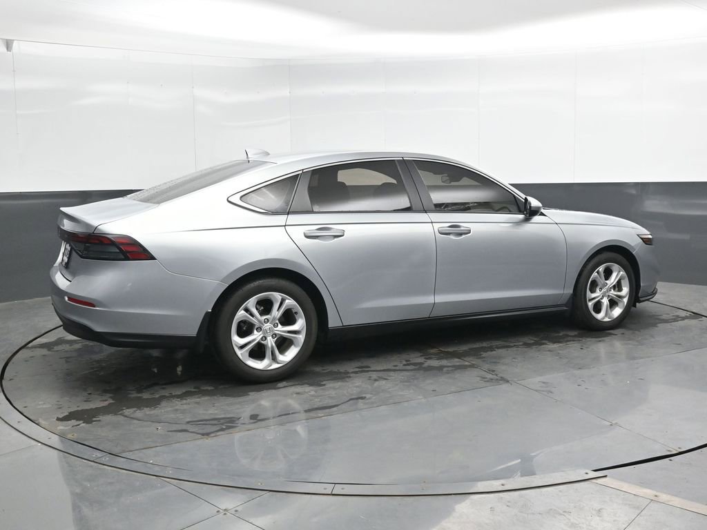 Used 2024 Honda Accord LX image 2
