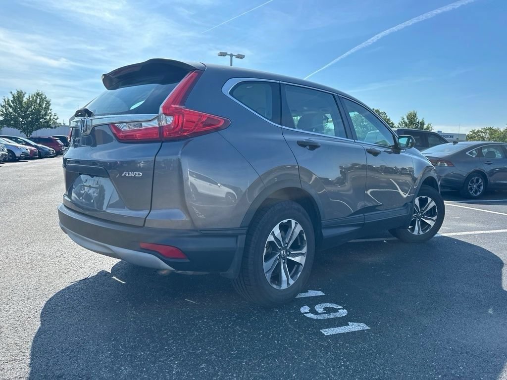 Used 2017 Honda CR-V LX image 10