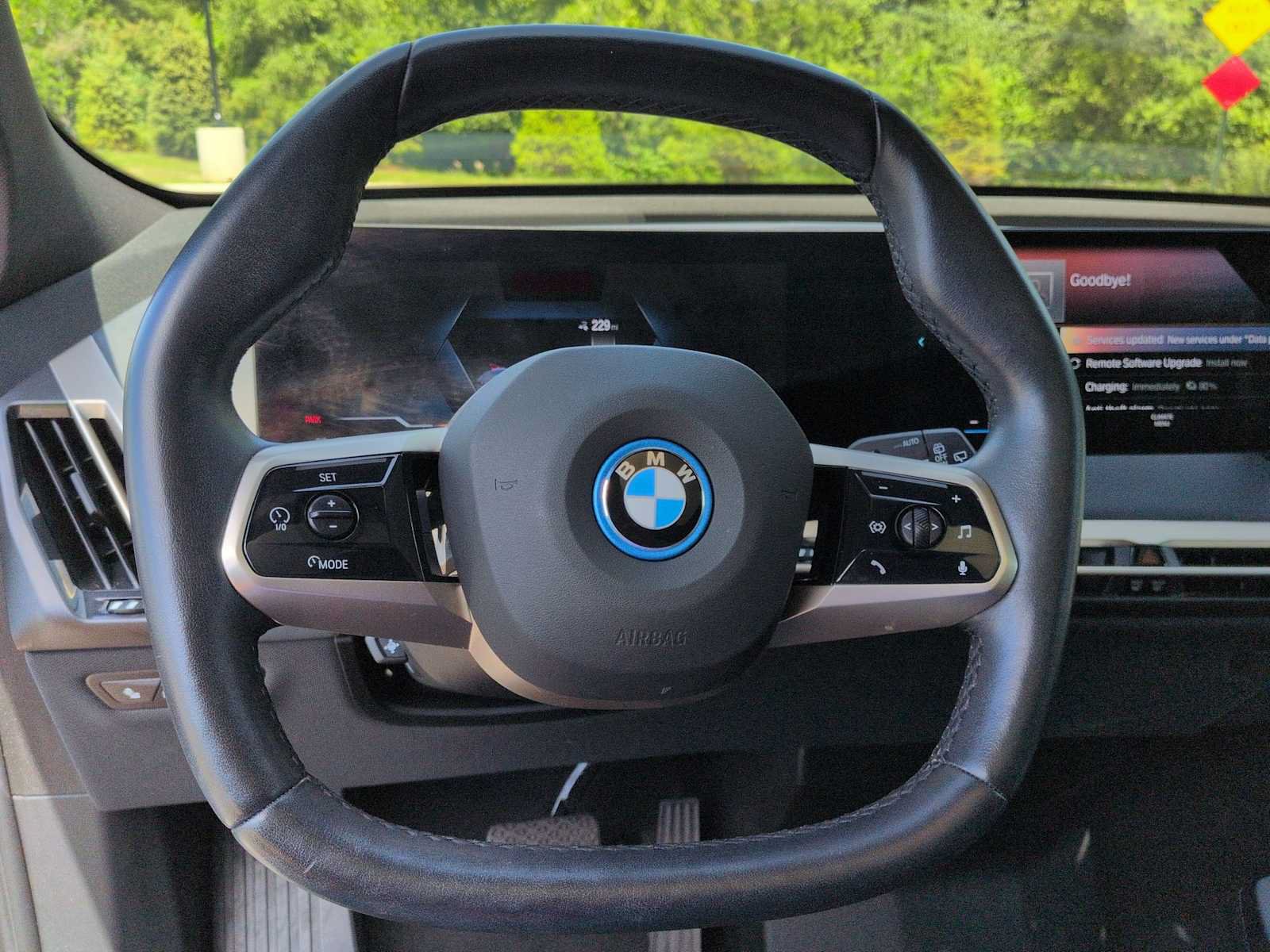 Used 2023 BMW iX M60 AWD/4WD image 23