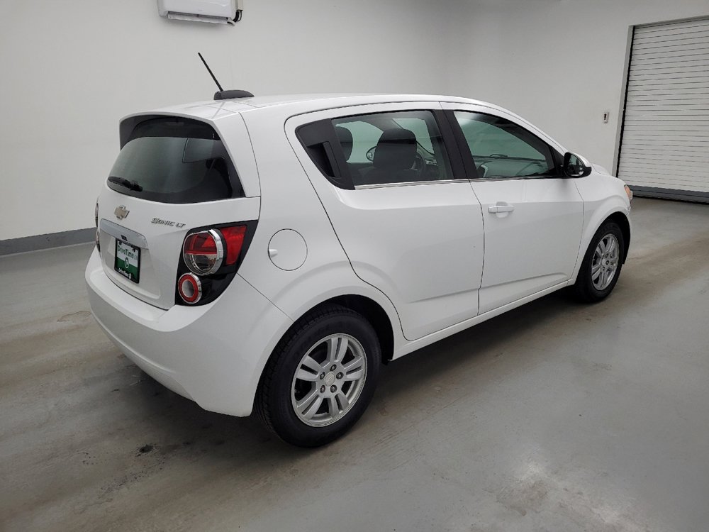 Used 2016 Chevrolet Sonic LT FWD image 10