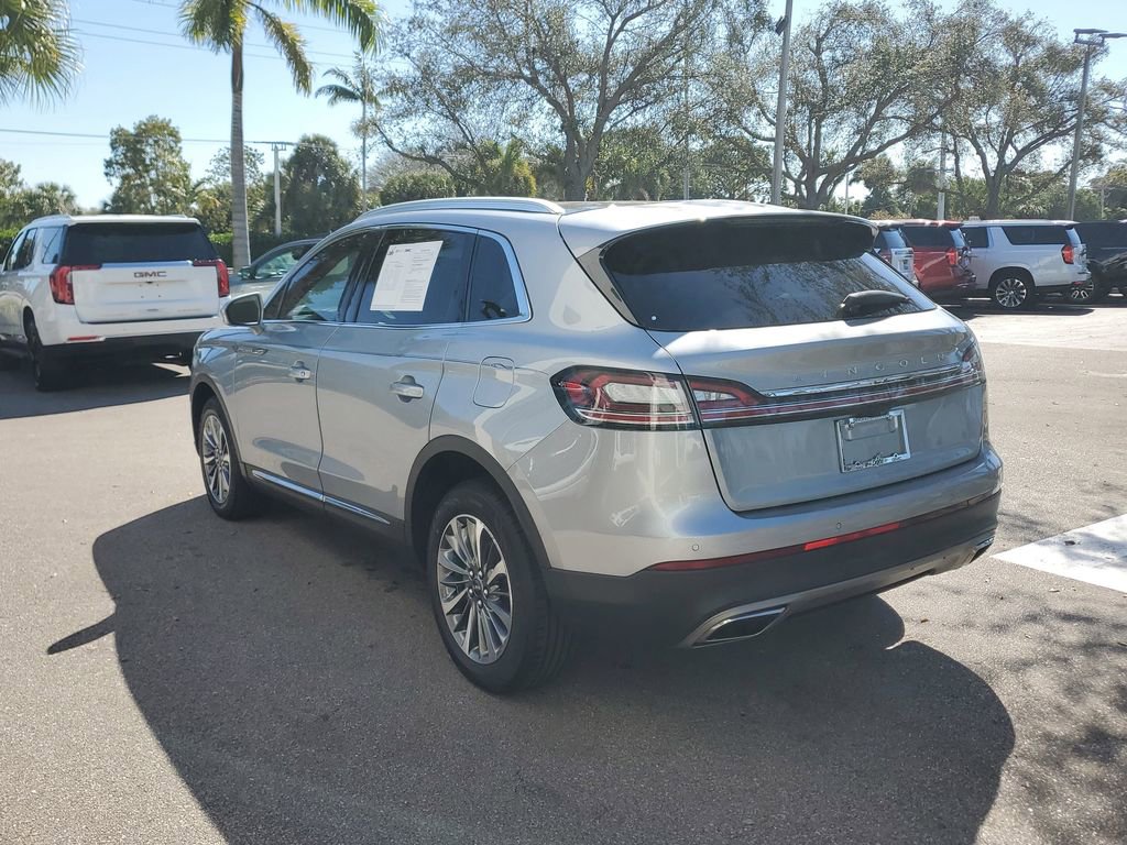 Used 2022 Lincoln Nautilus Reserve w/ Cargo Utility Package image 3