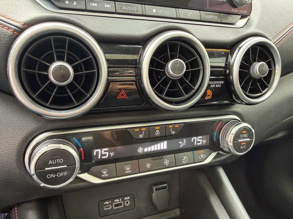Used 2023 Nissan Sentra SR w/ SR Premium Package FWD image 21